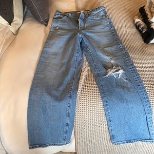 Levi’s rib cage straight